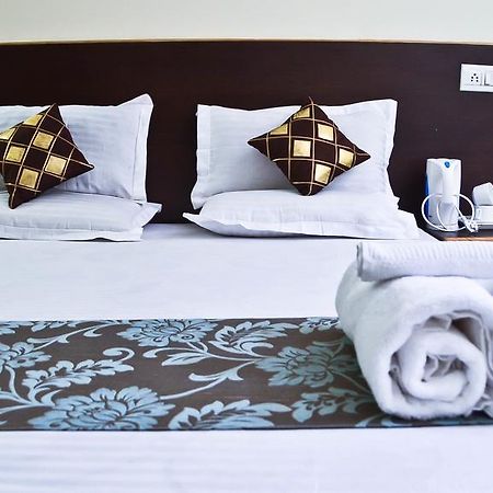 Hotel Ananta Inn Jaipur Bagian luar foto