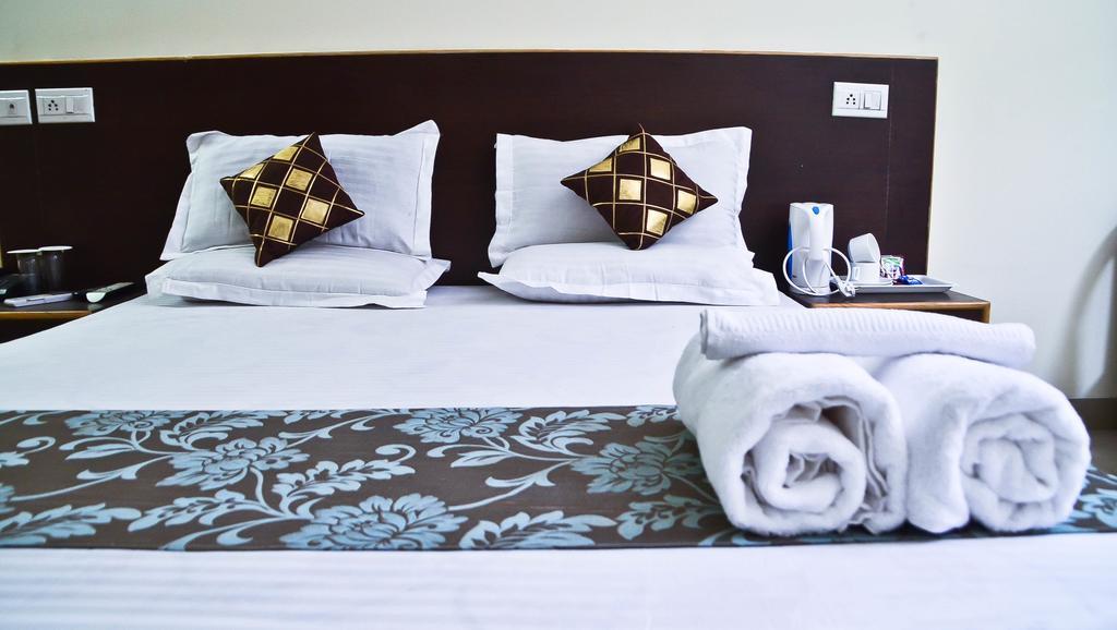 Hotel Ananta Inn Jaipur Bagian luar foto