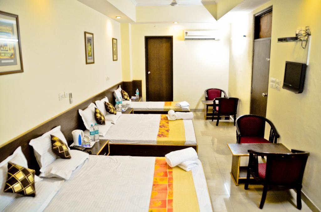 Hotel Ananta Inn Jaipur Bagian luar foto