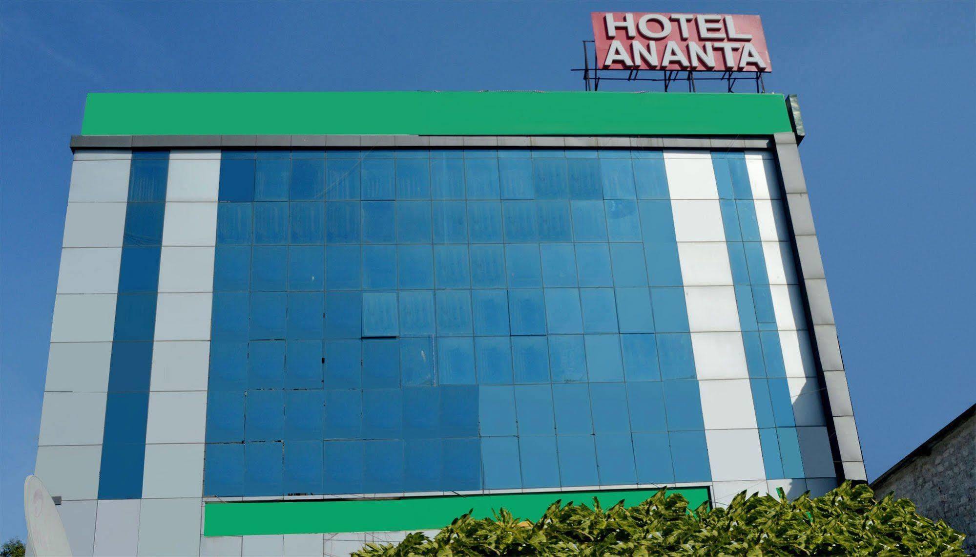 Hotel Ananta Inn Jaipur Bagian luar foto